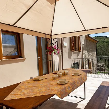 Podere Del Ciacchi Among Tuscany Greenery - Happy Apartment *