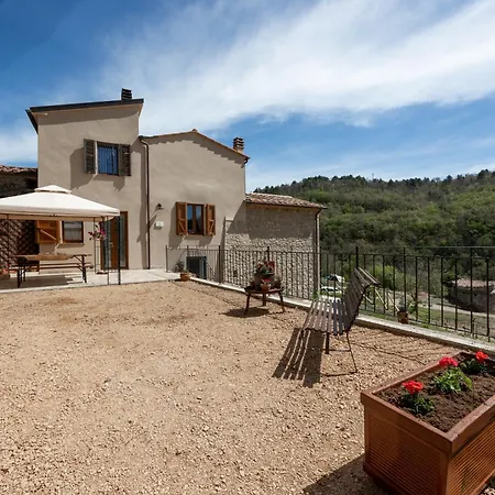 Podere Del Ciacchi Among Tuscany Greenery - Happy *