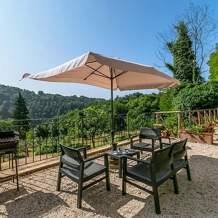 Apartment Podere Del Ciacchi Among Tuscany Greenery - Happy Montieri